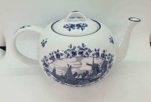 Vintage Blue and white Delft Coffee Pot OUDE MOLEN FABRIEK Holland  150x270x175mm