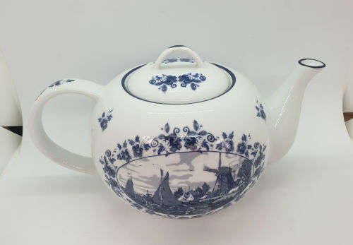 Vintage Blue and white Delft Coffee Pot OUDE MOLEN FABRIEK Holland  150x270x175mm