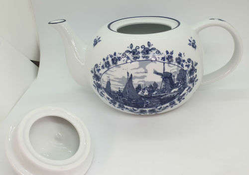 Vintage Blue and white Delft Coffee Pot OUDE MOLEN FABRIEK Holland  150x270x175mm