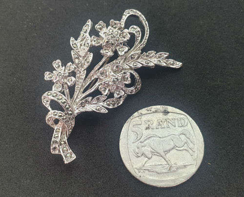 large Vintage Brooch -White Metal
