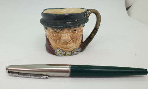 Vintage Royal Doulton miniature character jug 'Tony Weller' D6044 56x80x65mm