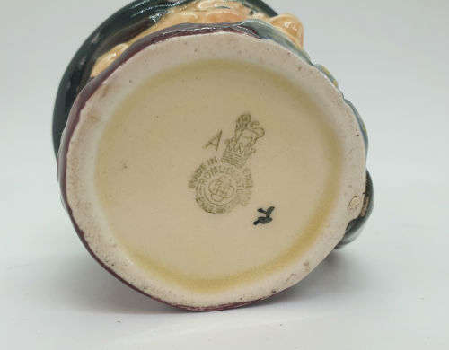 Vintage Royal Doulton miniature character jug 'Tony Weller' D6044 56x80x65mm