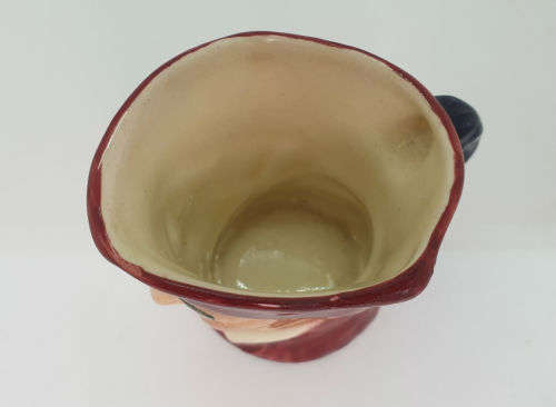 Vintage Royal Doulton miniature character jug `Cardinal`  52x67x48mm