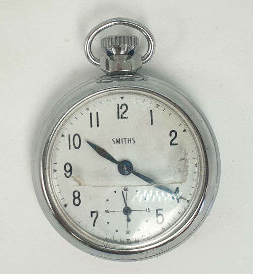 Vintage Smiths Mens Pocket Watch - working - Lens has a crack -Made in England