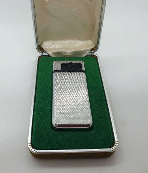 Diplomat Electronic Battery Swiss Made Lighter - Not Tested - No Battery -No Gas  sold as is ..Boxed