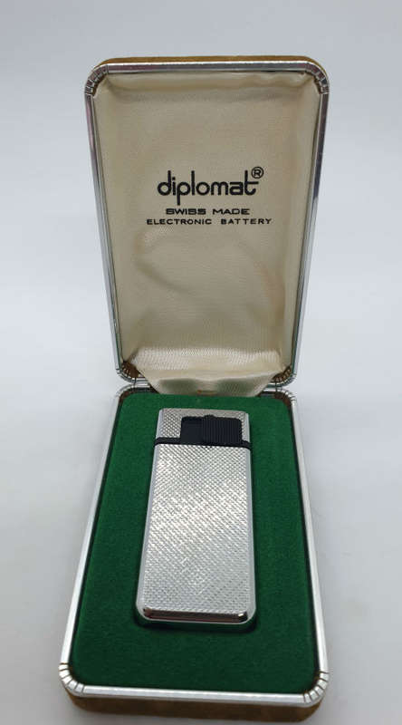 Diplomat Electronic Battery Swiss Made Lighter - Not Tested - No Battery -No Gas  sold as is ..Boxed