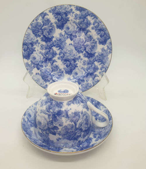 2002 Maxwell & Williams Fine Bone China Trio "ANTIQUE BLUE"