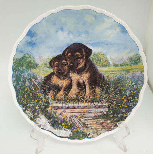 1995 Royal Albert Plate 'Playful Puppies 'Origanal Artwork By David Ward