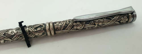Vintage (Non-magnetic) Metal Ballpoint Pen (No Name) with a Cross Refill -  Black ink still Ok