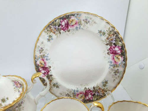 Royal Albert Bone China England Autumn Roses "Tea for Two" set - Missing a Cup