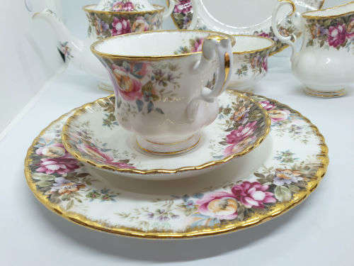 Royal Albert Bone China England Autumn Roses "Tea for Two" set - Missing a Cup