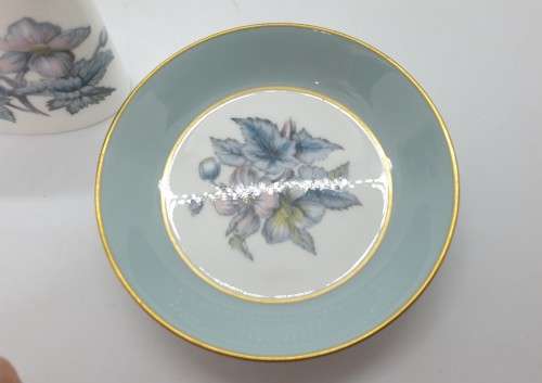 Vintage ROYAL WORCESTER Bone China Vase and small tray - Made in England