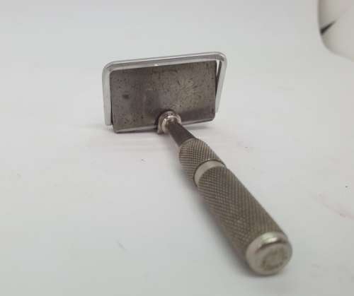 Antique 1920`s Rolls Imperial Razor no 2  in Nickel plated metal sharpening case -in original box