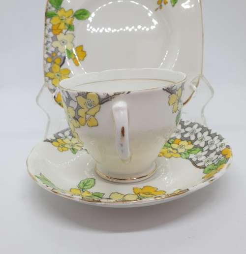 Vintage TUSCAN Trio Bone China C4552 Made in England
