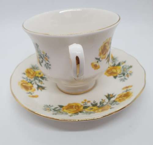 Vintage Royal Vale Duo Bone China A 57 9 Made in England -( 5 Available)