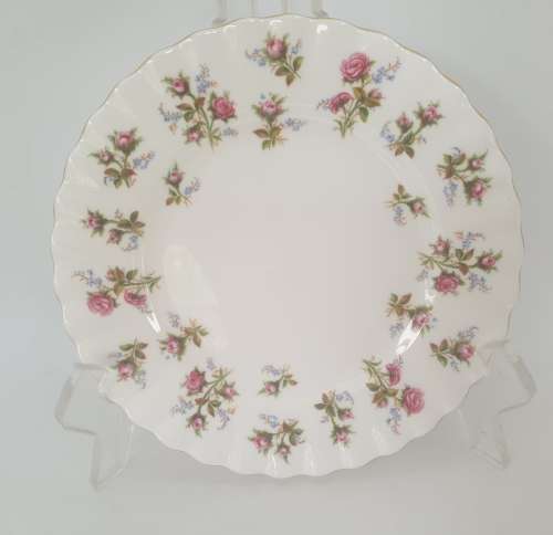 Vintage Royal Albert `Winsome` Bone China Trio -England  7 available