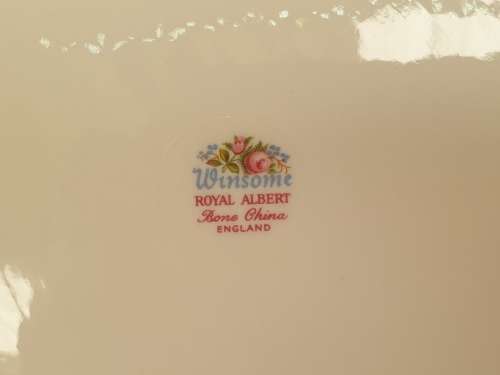 Vintage Royal Albert `Winsome` Bone China Cake Plate