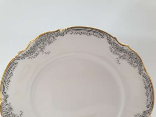 Antique HUTSCHENREUTHER SILVIA Porcelain plate no 45   172mm