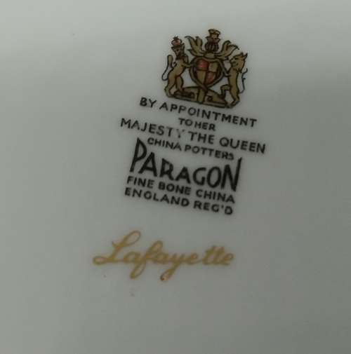 Vintage Paragon Lafayette Tureen- By appointment  to the Queen- Mint condition 3 available