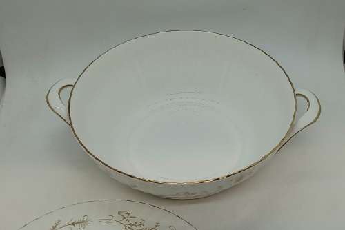 Vintage Paragon Lafayette Tureen- By appointment  to the Queen- Mint condition 3 available