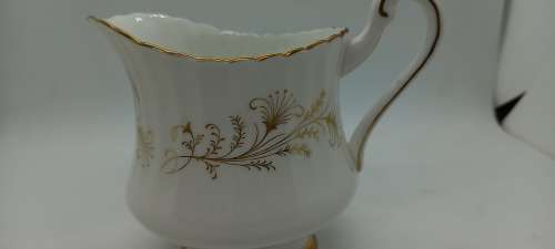 Vintage Paragon Lafayette Creamer- By appointment  to the Queen- Mint condition 2 available