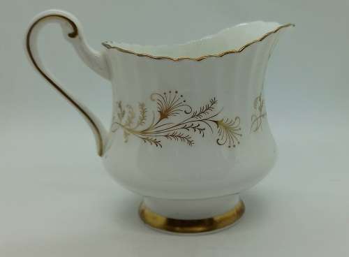 Vintage Paragon Lafayette Creamer- By appointment  to the Queen- Mint condition 2 available
