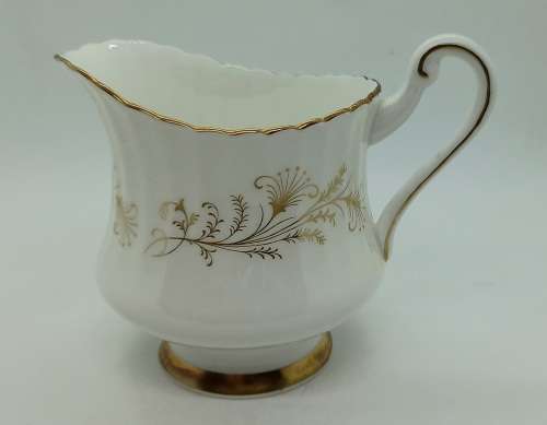 Vintage Paragon Lafayette Creamer- By appointment  to the Queen- Mint condition 2 available