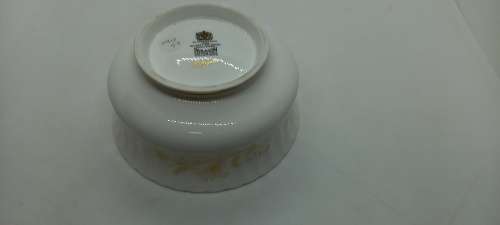 Vintage Paragon Lafayette Sugar Bowl- By appointment  to the Queen- Mint condition