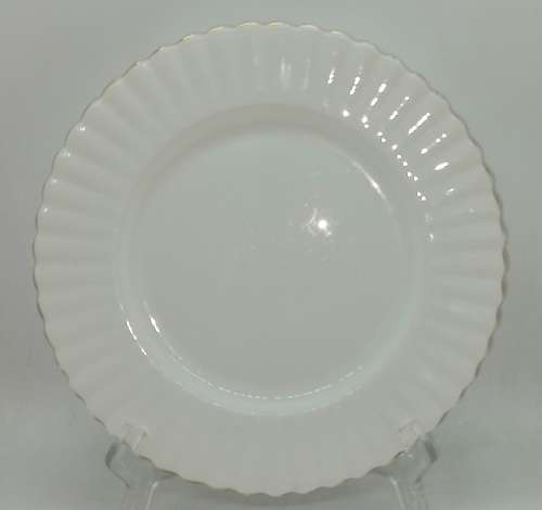 Vintage Royal Albert Val D'or -Plate- 4 available - 241mm ( Back stamp is badly faded )