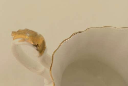 Vintage Royal Albert Val D'or -Creamer (Damaged- Cracked and small chip) 110x120x80mm