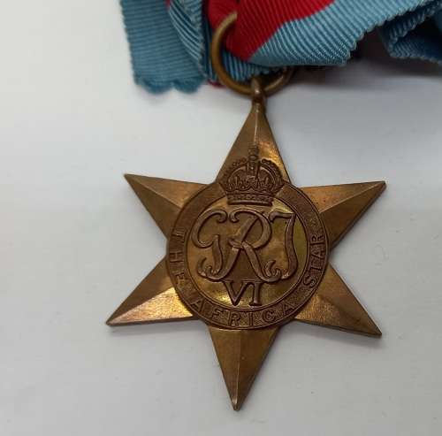 Set of 5 Full size WW2 Medals not engraved only one star has engraving on