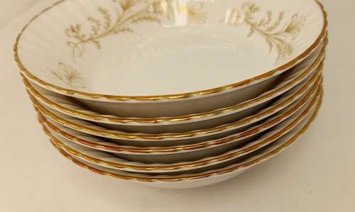 Vintage Paragon Lafayette Dessert Bowl- By appointment  to the Queen- Mint condition 10 available