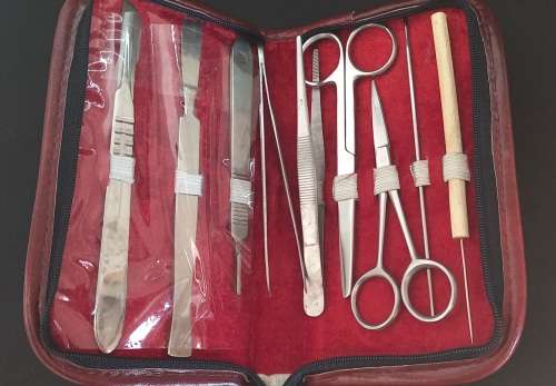 9 Piece Field medical kit in pouch 175x102mm