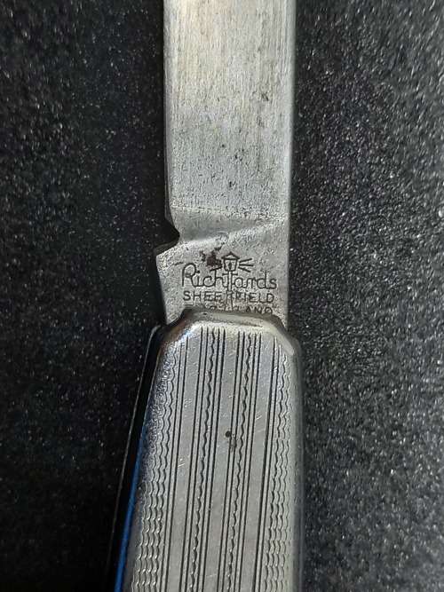 Vintage Stainless Richards Sheffield Pocket Knife 123mm (blade open).
