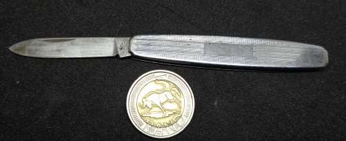 Vintage Stainless Richards Sheffield Pocket Knife 123mm (blade open).