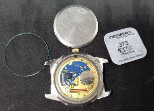 Vintage Mens TISSOT 1835 PR50 Quartz Model J3/6/476K - Working New battery -needs a new seal