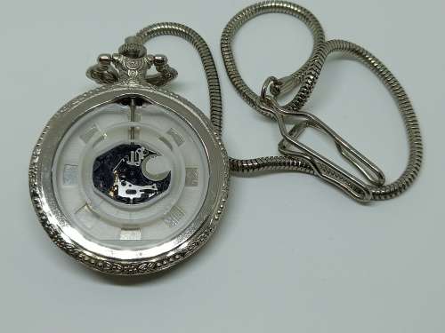 Costume Quarts pocket Watch on chain Face=45x70mm 12mm thick - Working