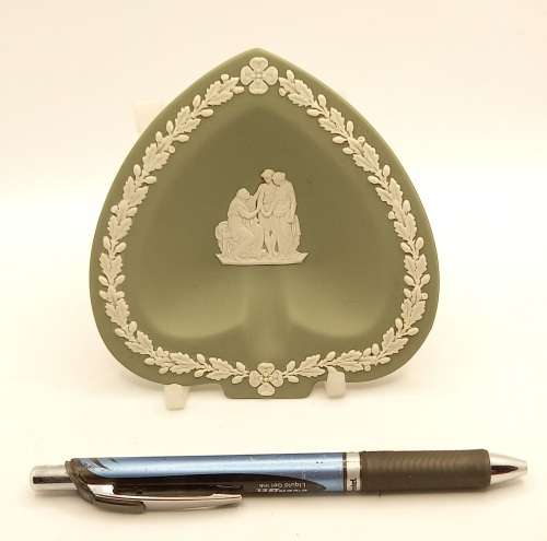 Vintage Wedgwood Green Jasperware Spade Tray Made in England 115x113mm