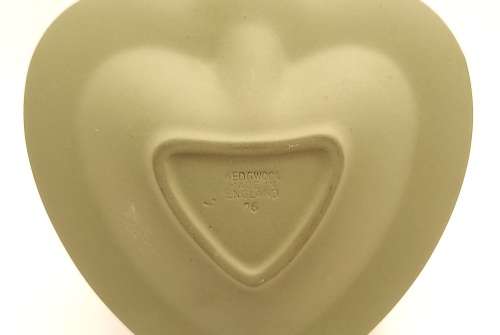 Vintage Wedgwood Green Jasperware Spade Tray Made in England 115x113mm