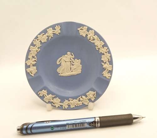 Vintage Wedgwood  Jasperware  ashtray  Made in England 115mm