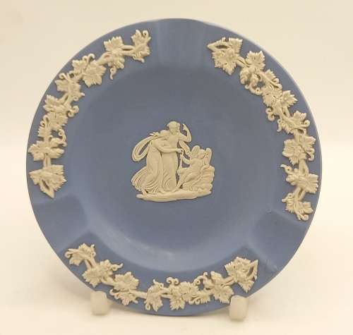 Vintage Wedgwood  Jasperware  ashtray  Made in England 115mm