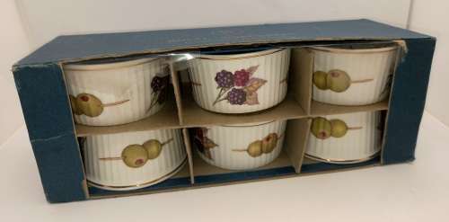 6 Royal Worcester Evesham Flameproof Porcelain Tableware Casserole Dishes - still in Box