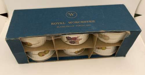 6 Royal Worcester Evesham Flameproof Porcelain Tableware Casserole Dishes - still in Box