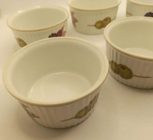 6 Royal Worcester Evesham Flameproof Porcelain Tableware Casserole Dishes - still in Box