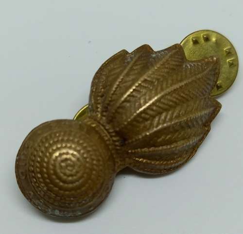Vintage South Africa ARTILLERY Collar and Beret Badge - Brass  40x23mm