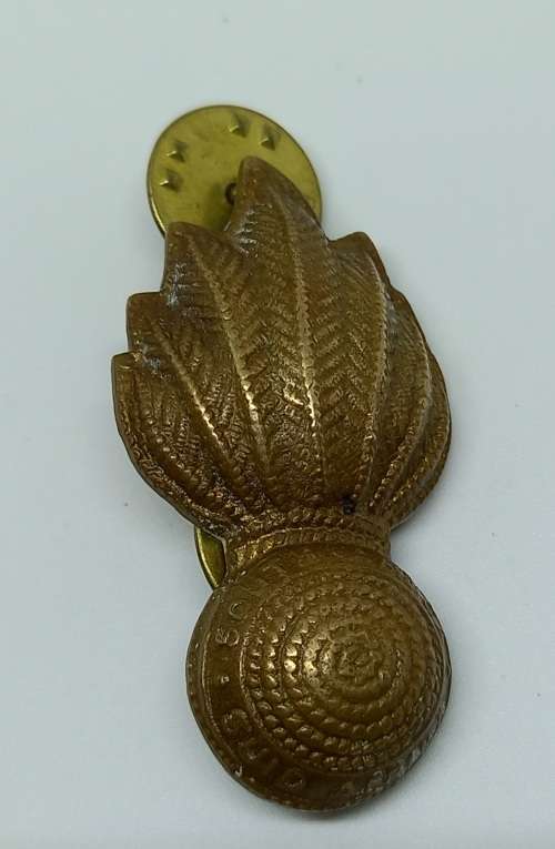 Vintage South Africa ARTILLERY Collar and Beret Badge - Brass  40x23mm