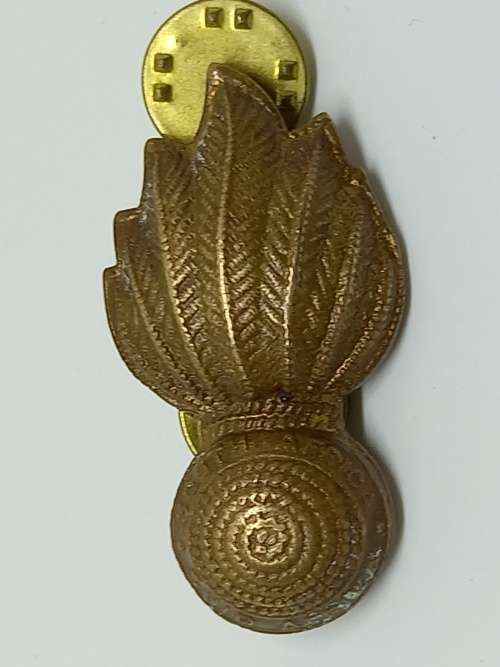 Vintage South Africa ARTILLERY Collar and Beret Badge - Brass  40x23mm