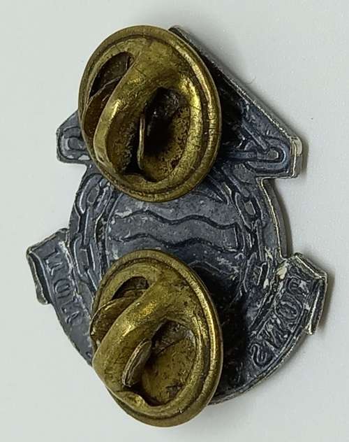 Vintage SA ORDINANCE SERVICES CORPS CAP BADGE  "FONS SINE QUA NON" ( THE INDISPENSIBLE FOUNTAIN}