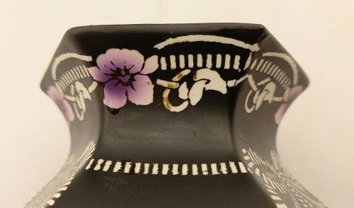 Antique Vintage SHELLY Black Vase Made in England 185x90mm - repaired