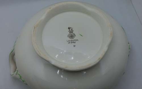 Vintage1942 to 1958 Royal Doulton Tureen  Leighton (D6164) Round Covered Vegetable Server - England